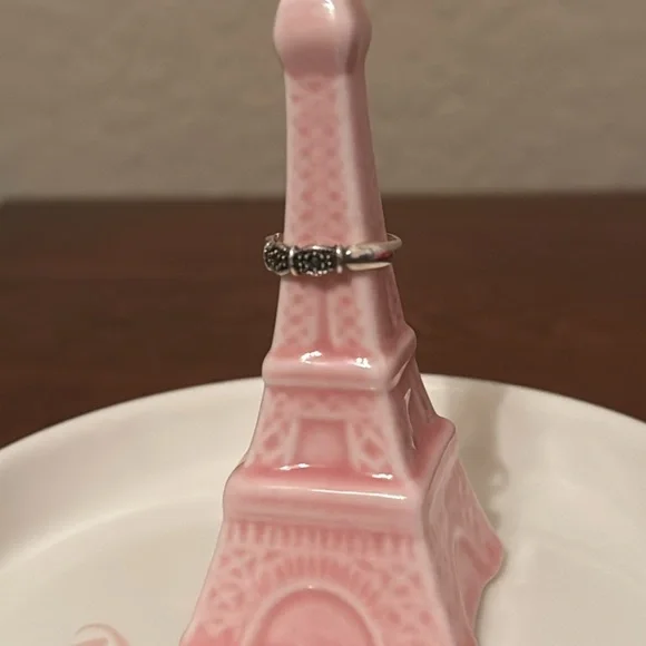 Women's Beautiful Marcasite Sterling Silver Ring Size 7 EUC - Picture 7 of 11